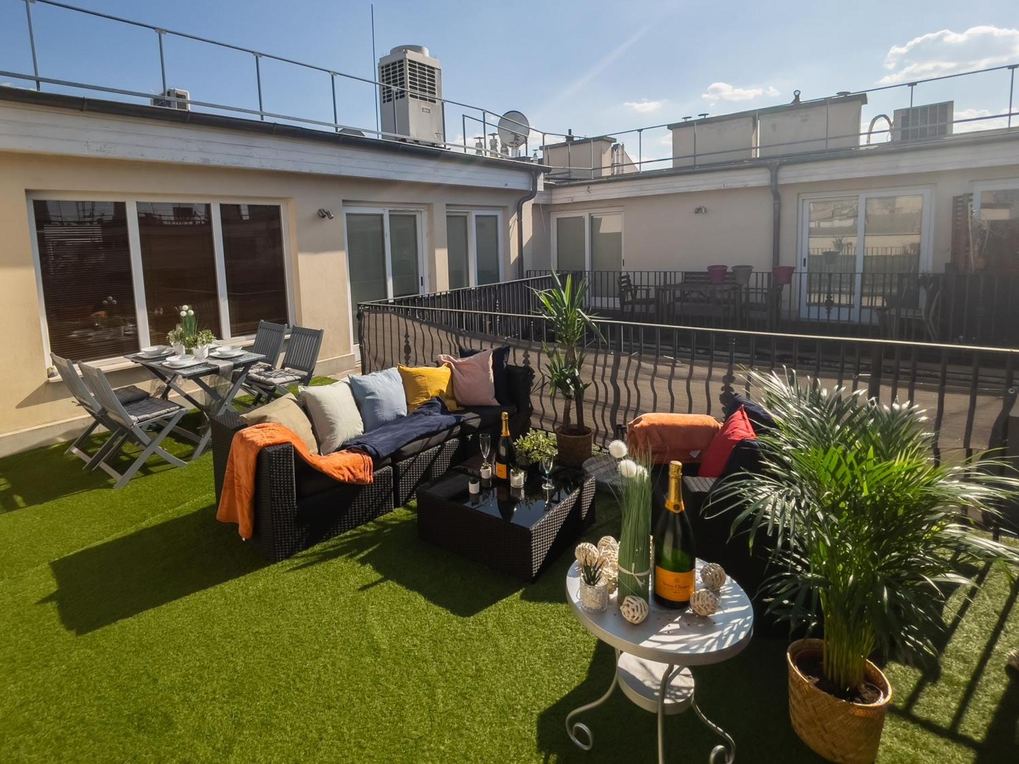 Luxurious Penthouse In The Heart Of Budapesta Exterior foto